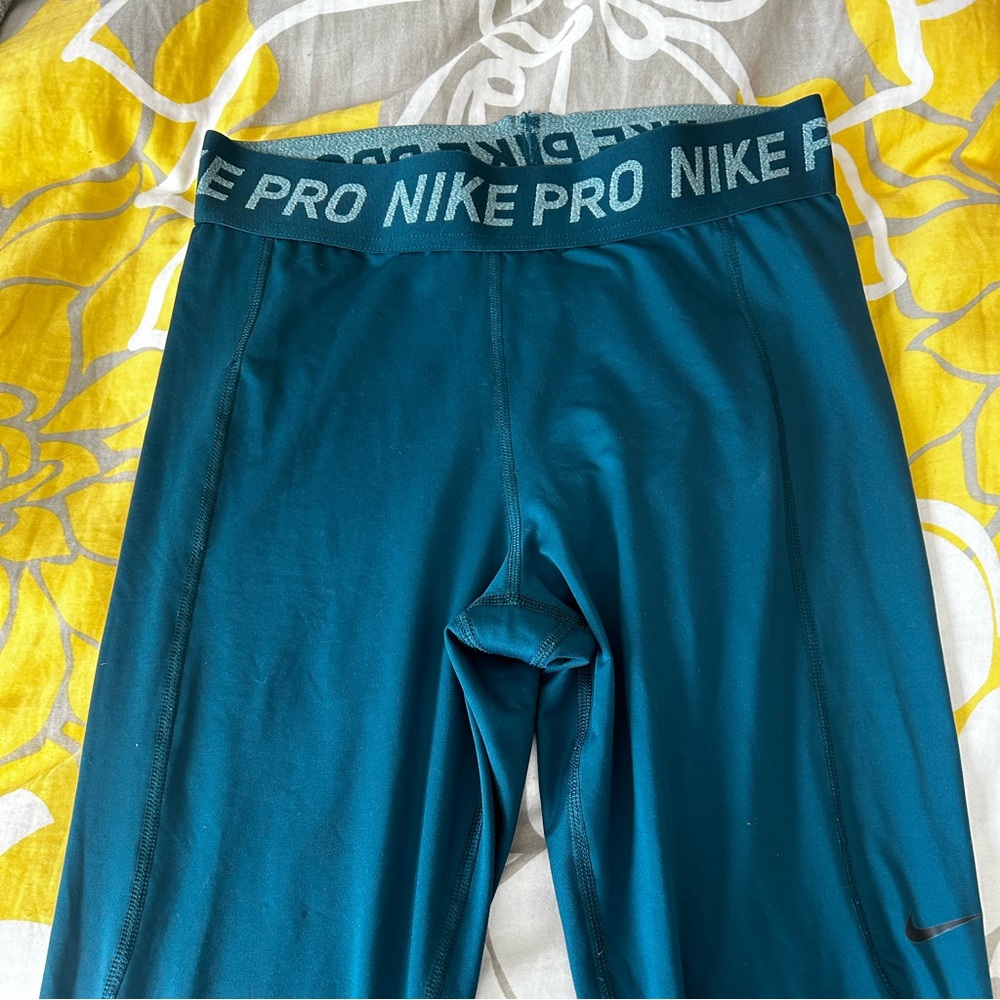 ~Nike pro leggings